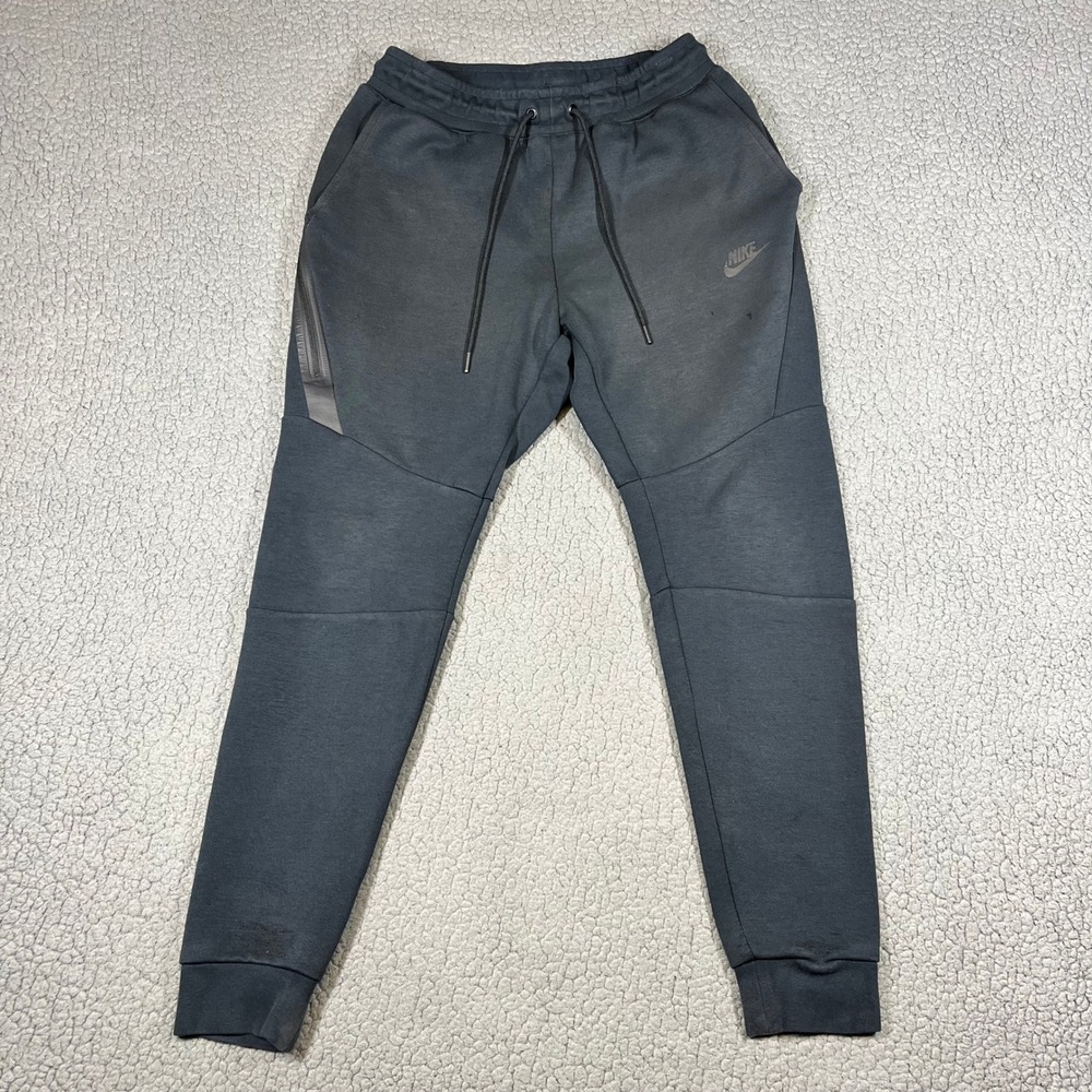 Nike Tech Fleece Joggers Men S Slim Fit Tapered Black 805162-010
